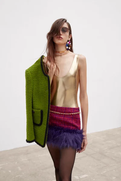 Look 30